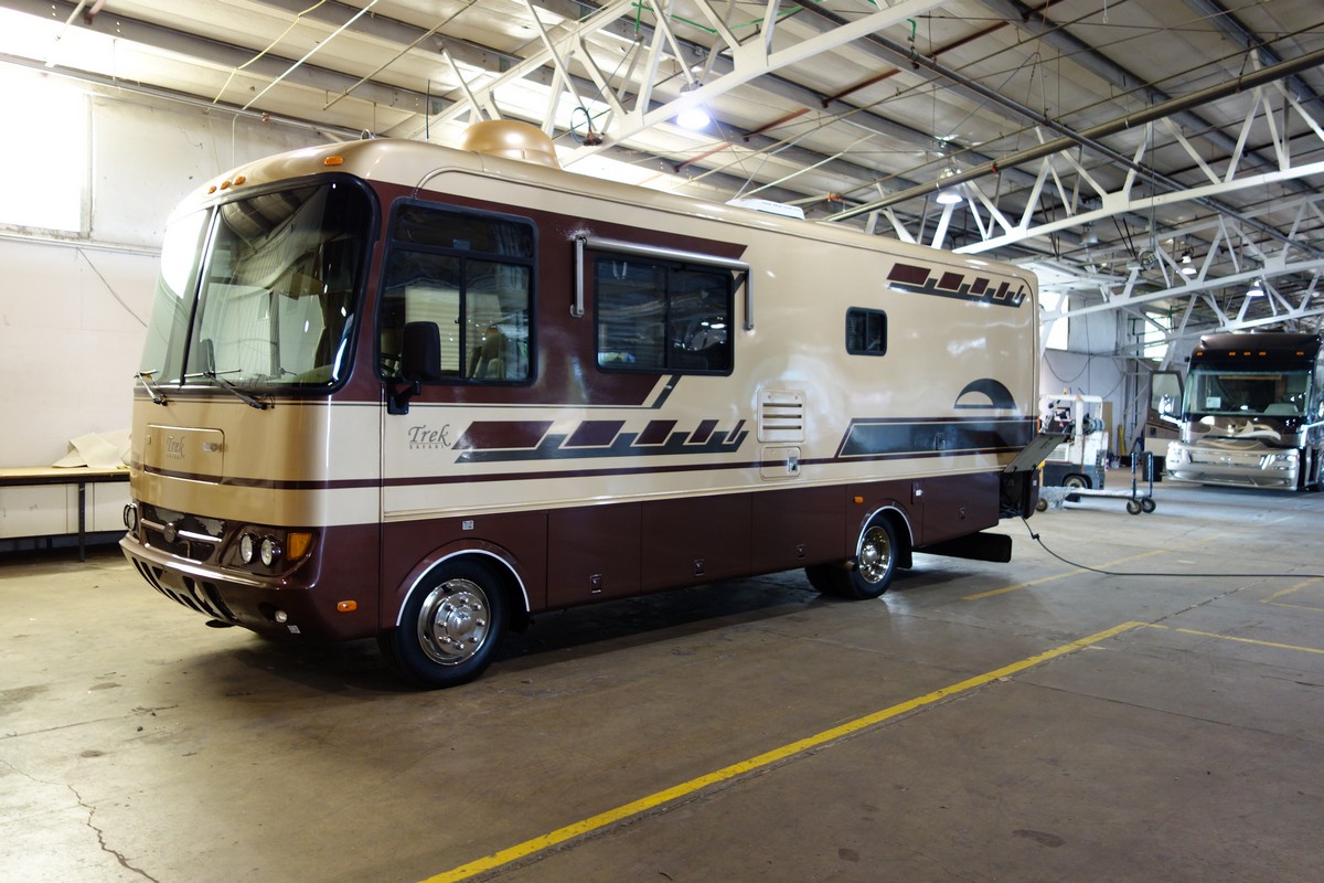 safari trek motorhome for sale canada